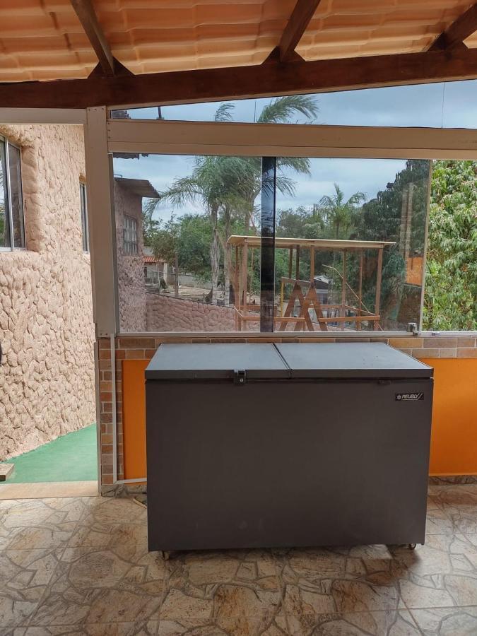 Chacara Bella Vida Com Piscina Churrasqueira Salao De Festas Fogao A Lenha Quadra Aracariguama Bagian luar foto