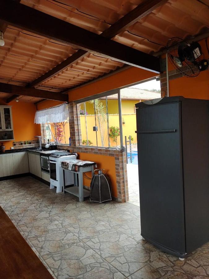 Chacara Bella Vida Com Piscina Churrasqueira Salao De Festas Fogao A Lenha Quadra Aracariguama Bagian luar foto