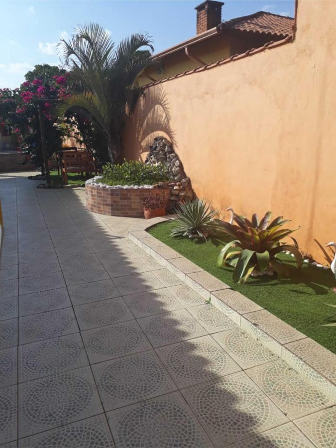 Chacara Bella Vida Com Piscina Churrasqueira Salao De Festas Fogao A Lenha Quadra Aracariguama Bagian luar foto